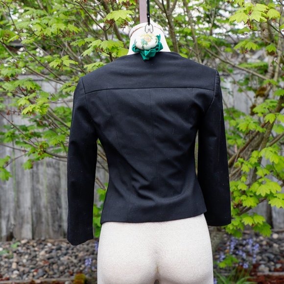 Express Blazer - Picture 3 of 8